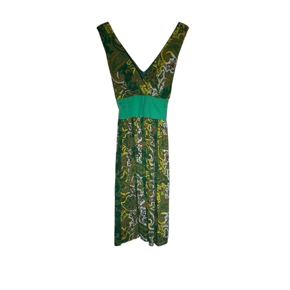 Elegant Green Paisley Midi Dress - Picture 3 of 6
